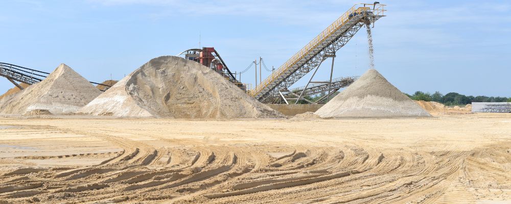 Maharashtra Govt Pushes M-Sand Adoption for Sustainable Construction